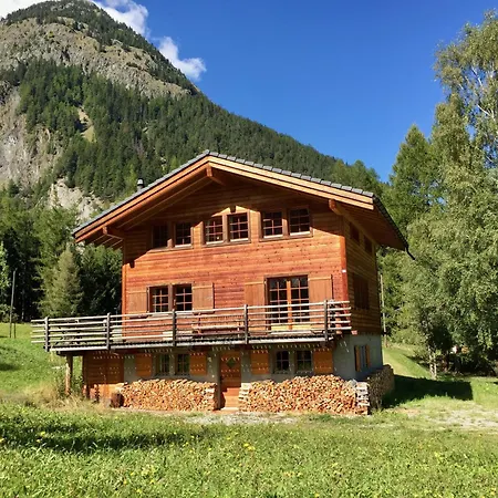 Val Ferret Ideal For Tmb, Hiking, Panorama Casa de Férias Praz-de-Fort