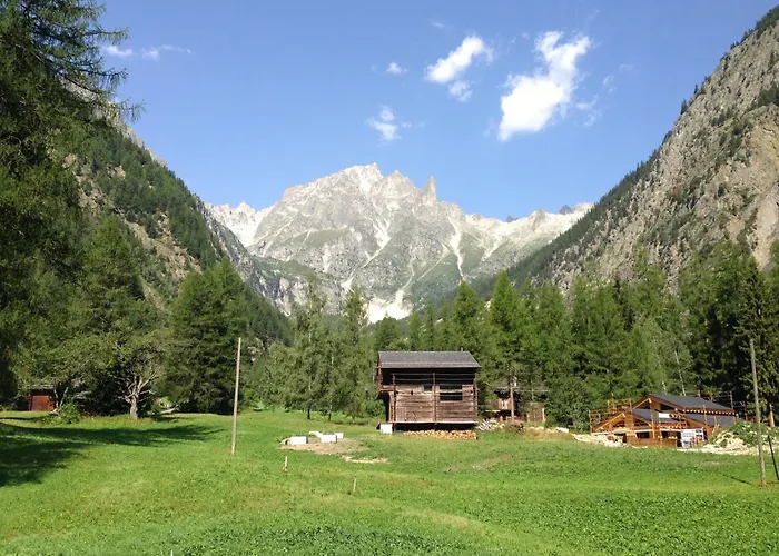Val Ferret Ideal For Tmb, Hiking, Panorama Casa de Férias Praz-de-Fort