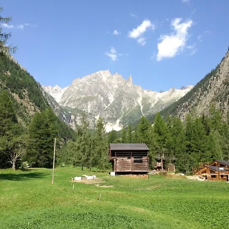 Val Ferret Ideal For Tmb, Hiking, Panorama Semesterbostad Praz-de-Fort
