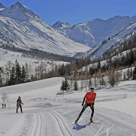 Semesterbostad Val Ferret Ideal For Tmb, Hiking, Panorama